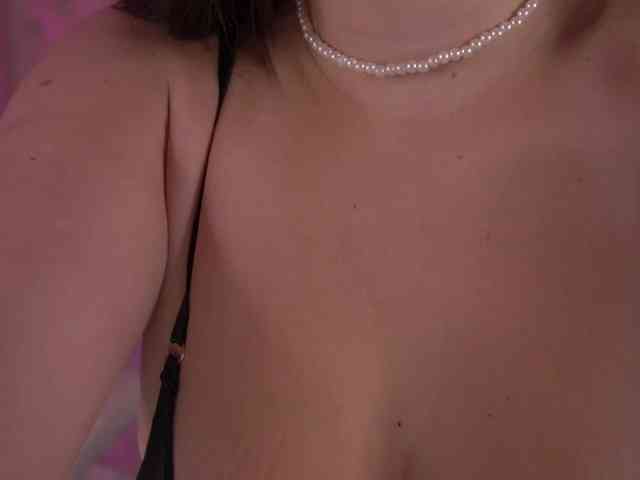 DaenerysDaen webcam