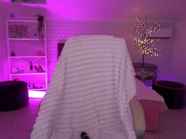 DaenerysDaen webcam