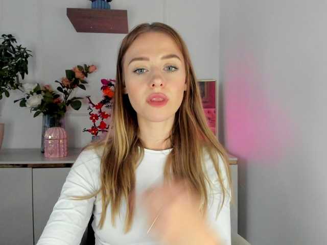 CindyGlam live cam on BongaCams