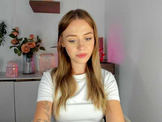 CindyGlam live cam on BongaCams