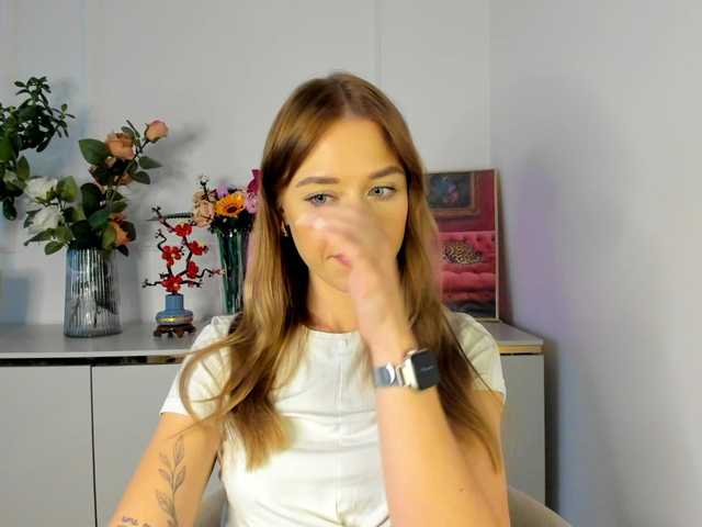 CindyGlam webcam bongacams model stream image