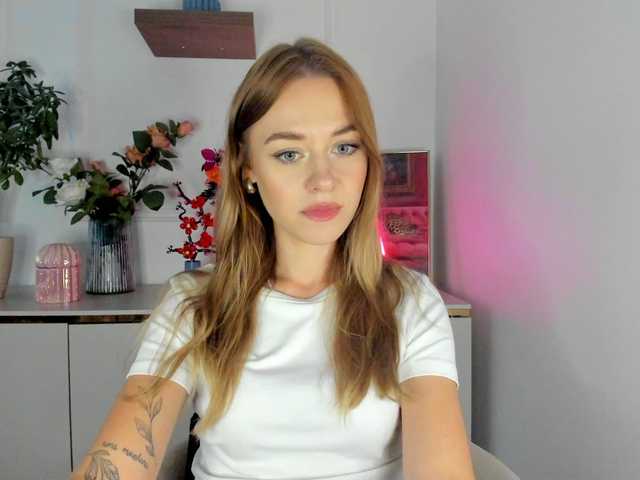 CindyGlam live cam on BongaCams
