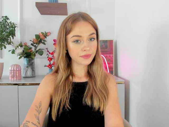 CindyGlam live cam on BongaCams