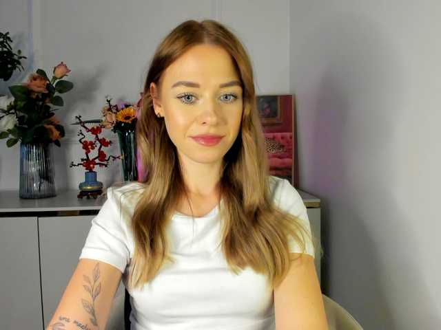 CindyGlam live cam on BongaCams
