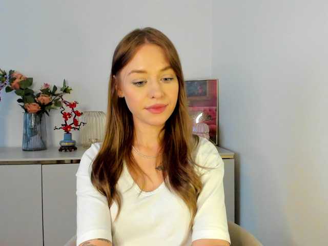 CindyGlam's BongaCams show and profile