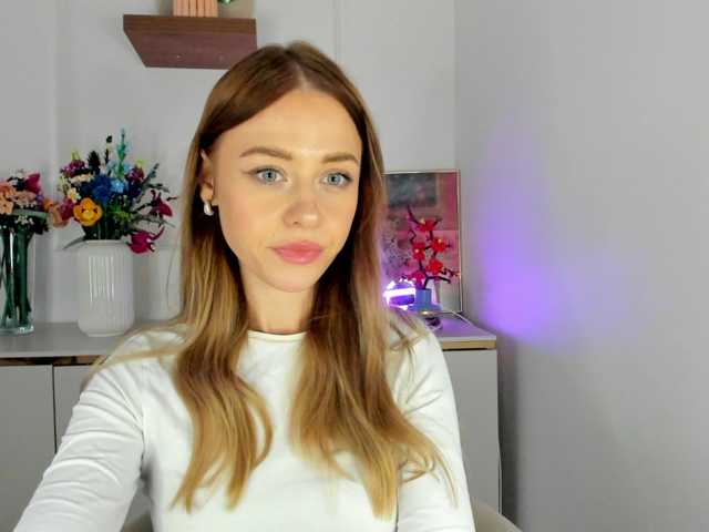 CindyGlam live cam on BongaCams