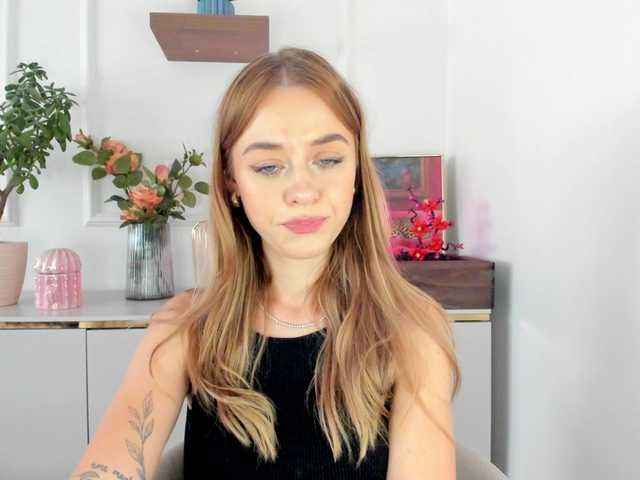 CindyGlam live webcam show