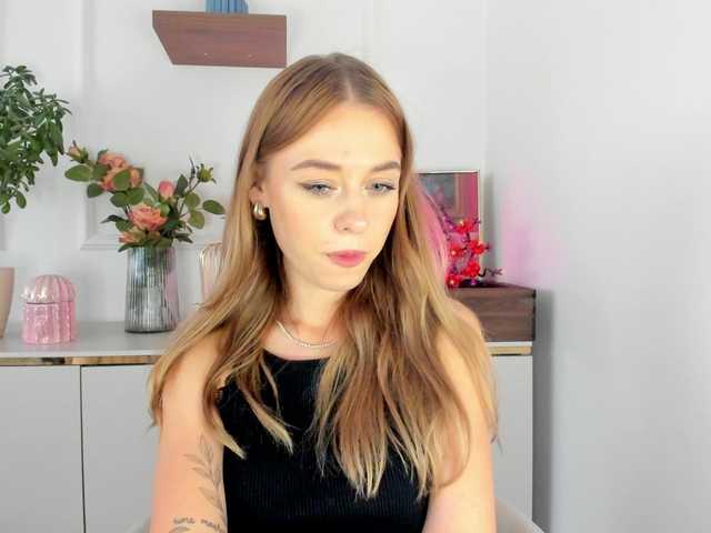 CindyGlam live webcam show