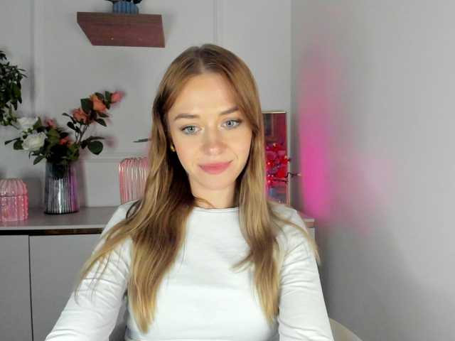 CindyGlam live cam on BongaCams