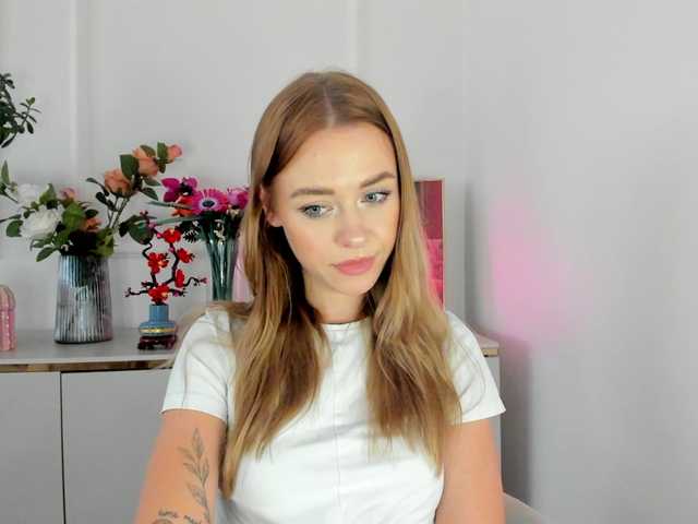 CindyGlam live cam on BongaCams