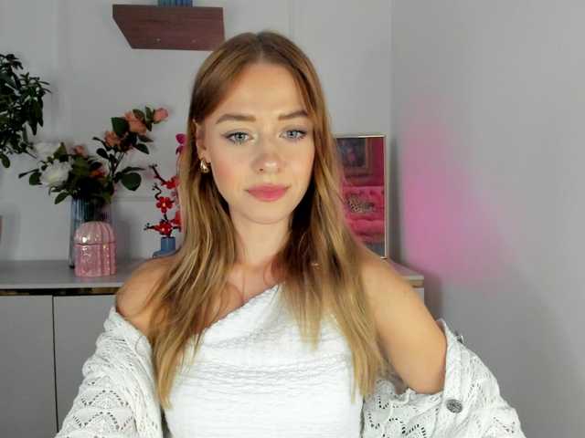 CindyGlam live cam on UnifiedCams