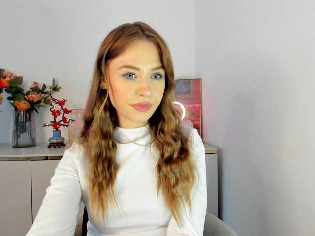 CindyGlam's BongaCams show and profile