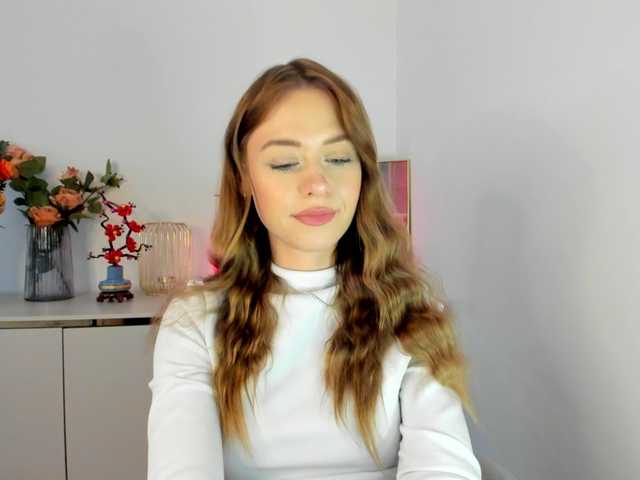 CindyGlam's BongaCams show and profile