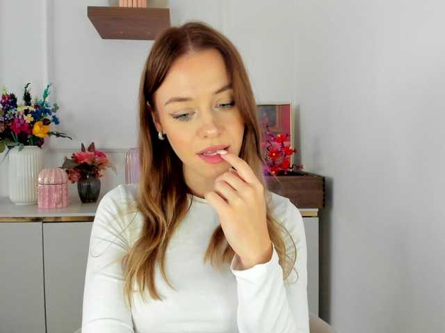 CindyGlam live cam on BongaCams
