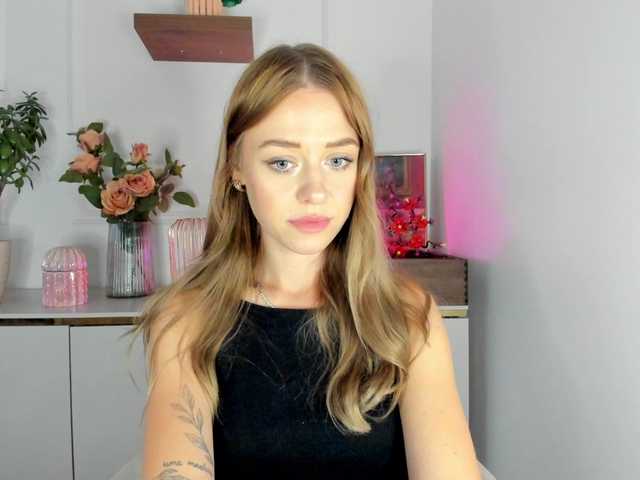 CindyGlam live cam on BongaCams