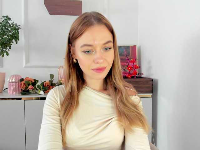 CindyGlam live webcam show