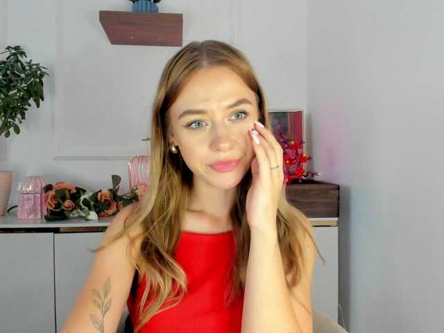 CindyGlam live webcam show