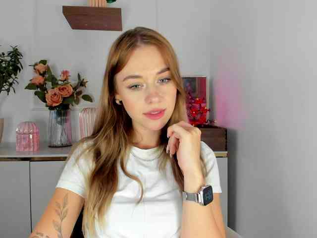 CindyGlam webcam