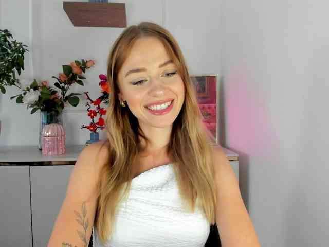 CindyGlam webcam