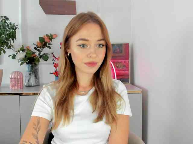 CindyGlam webcam