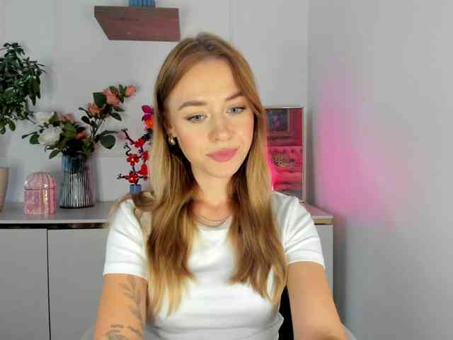 CindyGlam webcam