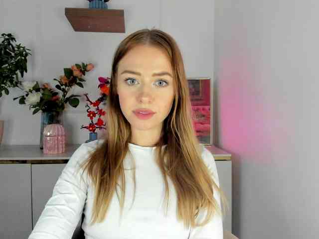 CindyGlam webcam