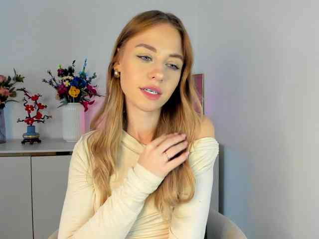 CindyGlam webcam
