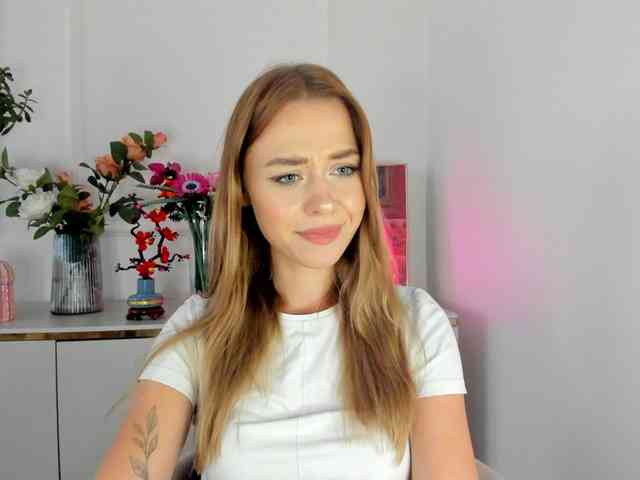 CindyGlam webcam