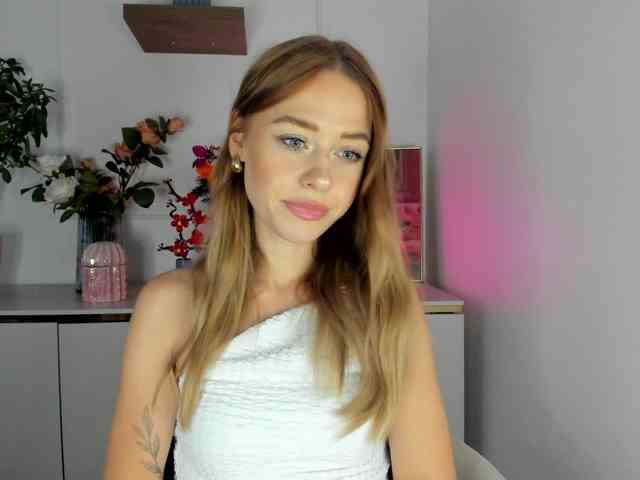 CindyGlam webcam