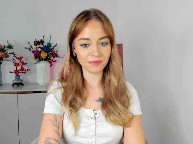 CindyGlam webcam