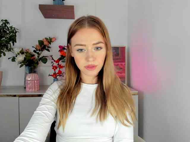 CindyGlam webcam