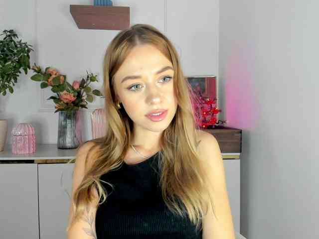 CindyGlam webcam