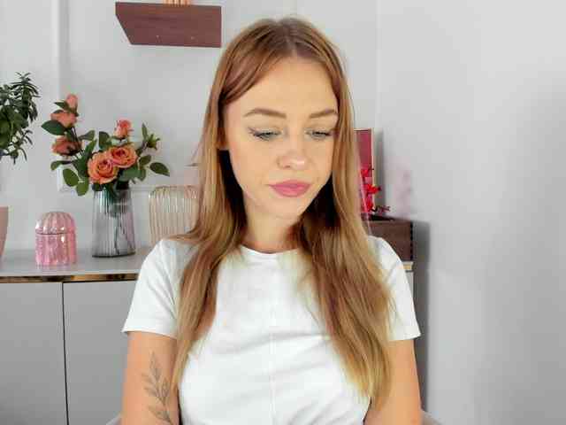 CindyGlam webcam