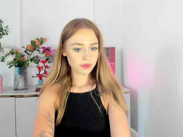 CindyGlam webcam