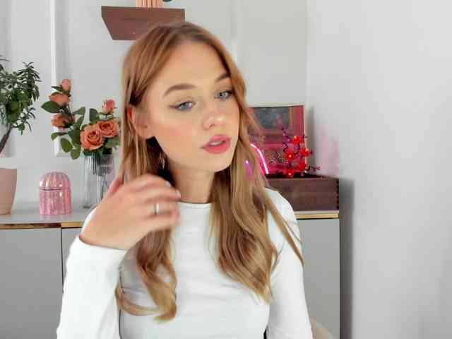 CindyGlam webcam