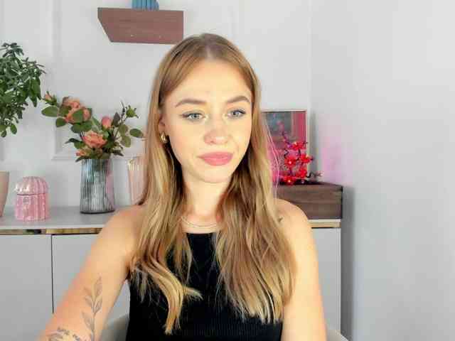 CindyGlam webcam