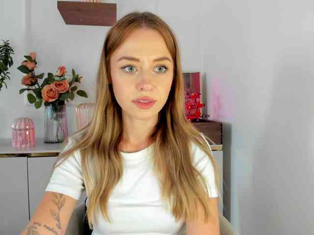 CindyGlam webcam