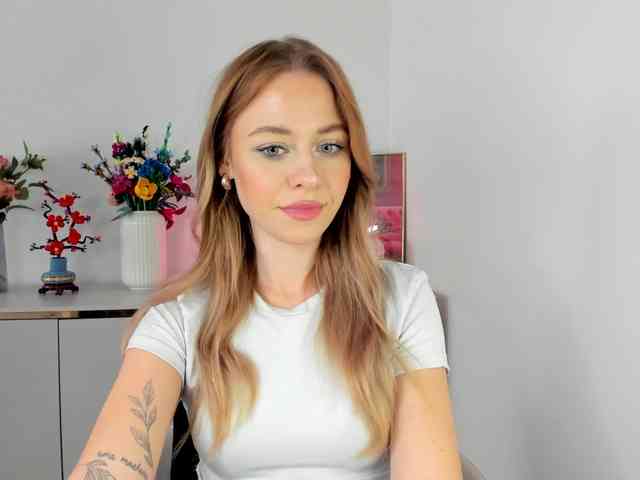 CindyGlam webcam