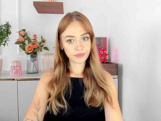 CindyGlam webcam