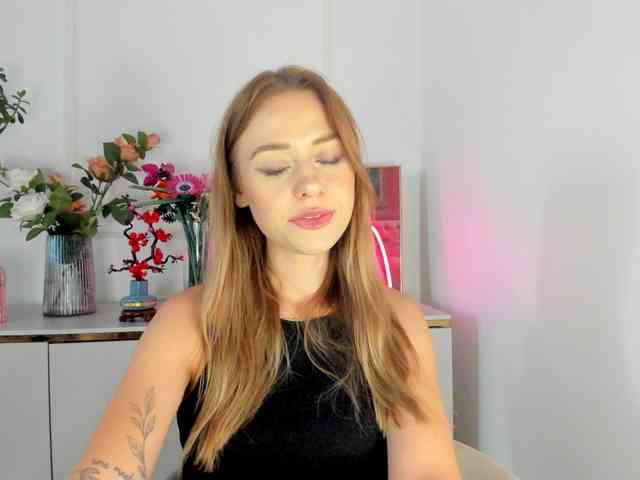 CindyGlam webcam