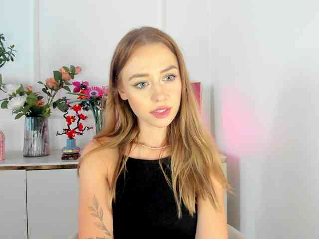 CindyGlam webcam