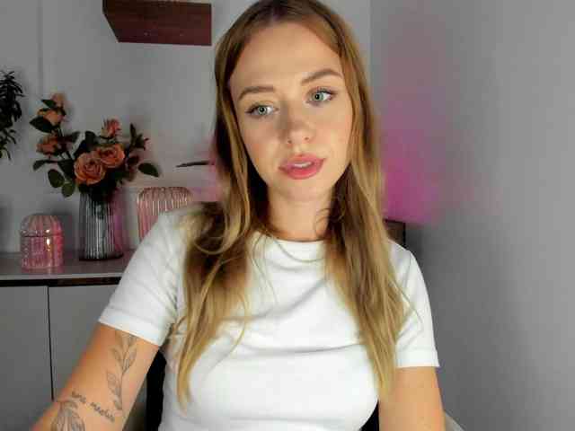 CindyGlam webcam