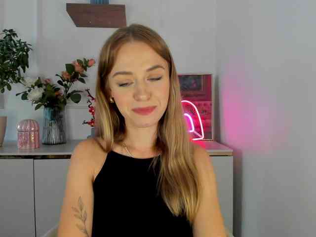CindyGlam webcam