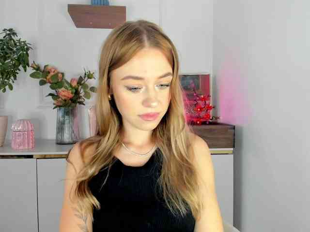 CindyGlam webcam