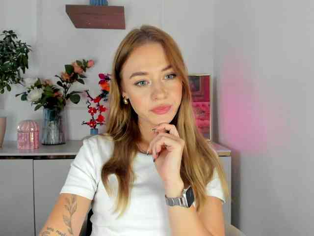 CindyGlam webcam