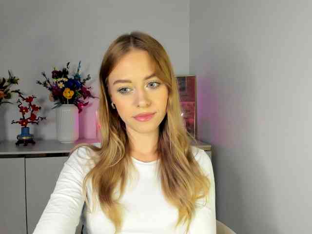 CindyGlam webcam