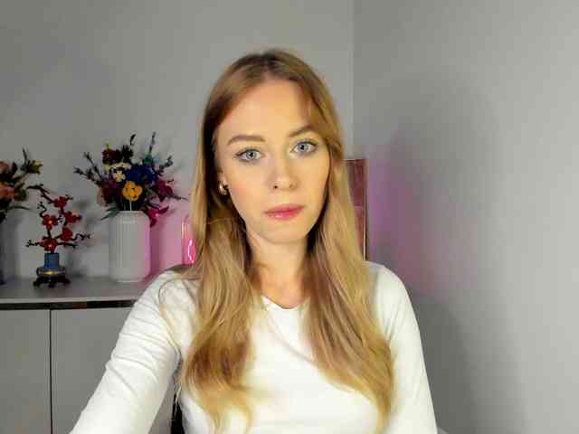 CindyGlam webcam