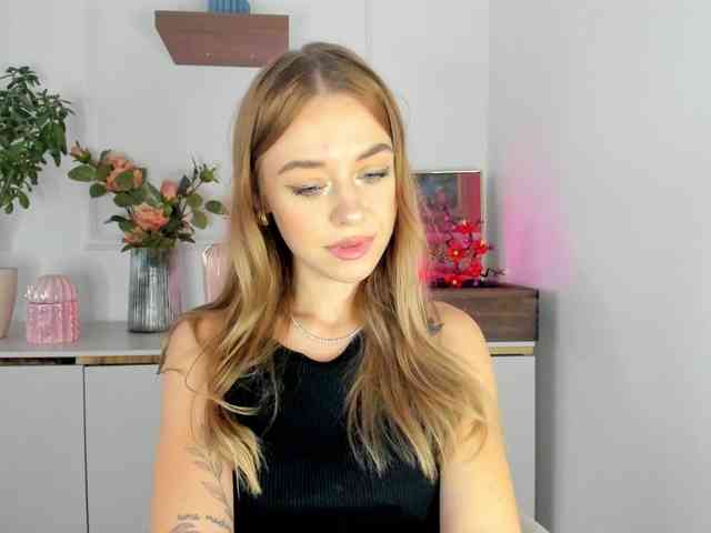 CindyGlam webcam