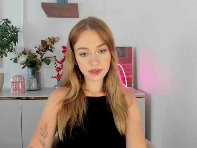 CindyGlam webcam