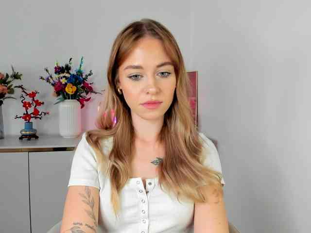 CindyGlam webcam